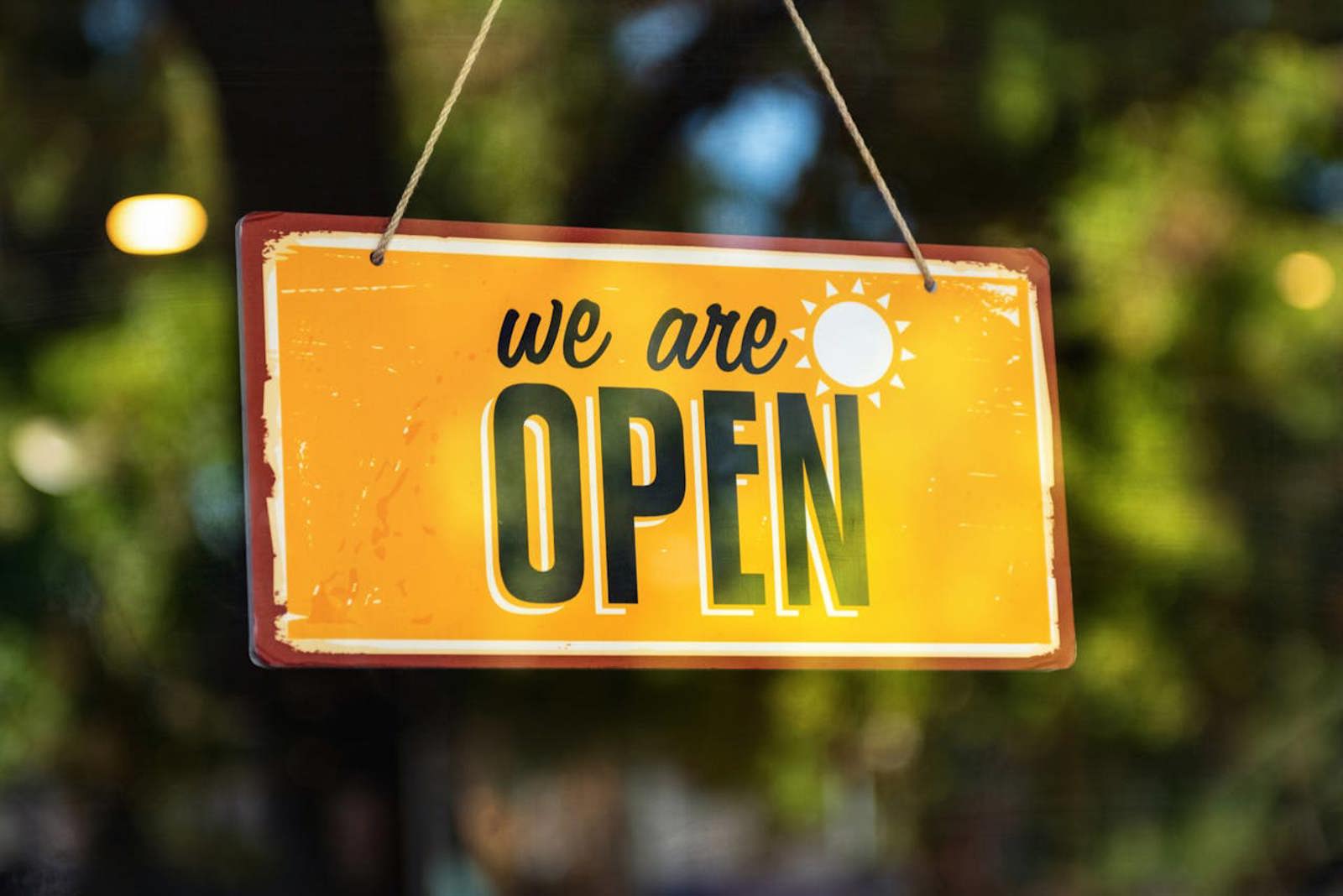 Openingstijden april & mei